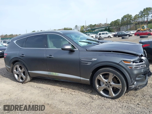 2023 Genesis GV80 z VIN KMUHCESC2PU127234, wystawiony jako IAAI lot #42076050 z przebiegiem 24 281 mil mil oraz . Historia ofert i sprzedaży dostępna na DreamBid. Obrazek 13.