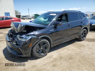2023 Volkswagen Tiguan SE R-Line Black z VIN 3VVCB7AXXPM038789, wystawiony jako Copart lot #55161415 z przebiegiem 36 269 mil mil oraz Szkoda całkowita • Salvage title. Historia ofert i sprzedaży dostępna na DreamBid. Obrazek 1.