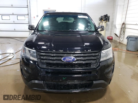 2016 Ford Utility Police Interceptor with VIN 1FM5K8AR9GGB96917, listed as a Copart auction lot 71740794 with 0 mi miles and Salvage Title. Bid and sale history available at carsss.com. Image 5.