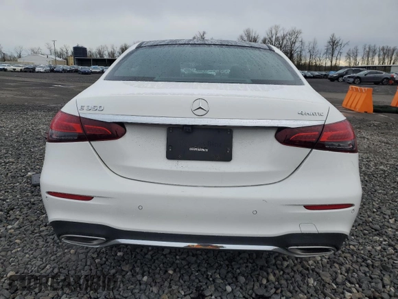 2021 Mercedes-Benz E 350 with VIN W1KZF8EB4MA922033, listed as a Copart auction lot 49013585 with 41,587 mi miles and Salvage Title. Bid and sale history available at DreamBid. Image 6.
