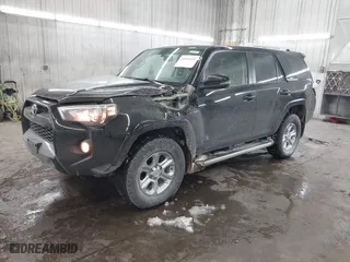 2017 Toyota 4Runner SR5 with VIN JTEBU5JR1H5454808, listed as a IAAI auction lot 41504426 with 88,435 mi miles. Bid and sale history available at carsss.com. Image 2.