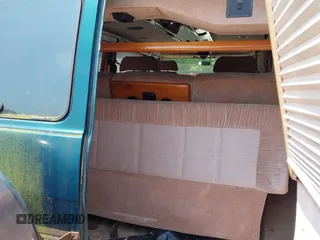 1995 Chevrolet Chevy Van с VIN 1GBEG25K5SF120517, выставлен на аукционе IAAI как лот 42469924 с пробегом 99 761 миль миль и . История ставок и продаж доступна на DreamBid. Изображение 13.