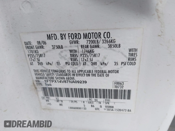 2007 Ford F-150 XLT with VIN 1FTPX14V87NA09239, listed as a IAAI auction lot 41798735 with 216,301 mi miles. Bid and sale history available at carsss.com. Image 9.