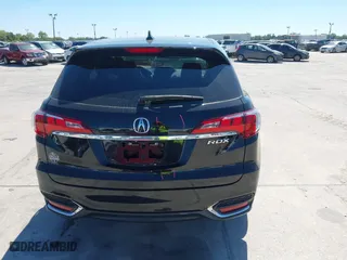 2018 Acura RDX w/Technology Pkg with VIN 5J8TB3H58JL008583, listed as a IAAI auction lot 41761974 with 105,984 mi miles. Bid and sale history available at carsss.com. Image 17.
