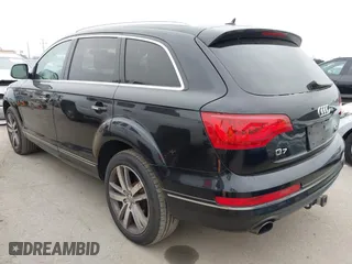2014 Audi Q7 3.0T Premium Plus with VIN WA1LGAFE9ED021103, listed as a IAAI auction lot 42042495 with 186,446 mi miles. Bid and sale history available at carsss.com. Image 3.