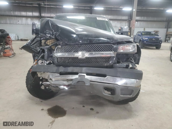 2003 Chevrolet Silverado 2500HD LS with VIN 1GCHK23G33F108213, listed as a Copart auction lot 77778784 with NaN miles and Salvage Title. Bid and sale history available at carsss.com. Image 5.