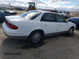 2000 Buick Regal GS with VIN 2G4WF5518Y1321965, listed as a Copart auction lot 40140094 with 201,926 mi miles and Salvage Title. Bid and sale history available at carsss.com. Image 3.