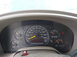 2000 Chevrolet Astro z VIN 1GNEL19W4YB140019, wystawiony jako IAAI lot #42234299 z przebiegiem 226 100 mil mil oraz . Historia ofert i sprzedaży dostępna na DreamBid. Obrazek 7.