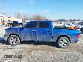 2018 Ram 1500 Big Horn z VIN 3C6RR7LG5JG203226, wystawiony jako IAAI lot #41236613 z przebiegiem 109 110 mil mil oraz . Historia ofert i sprzedaży dostępna na DreamBid. Obrazek 14.