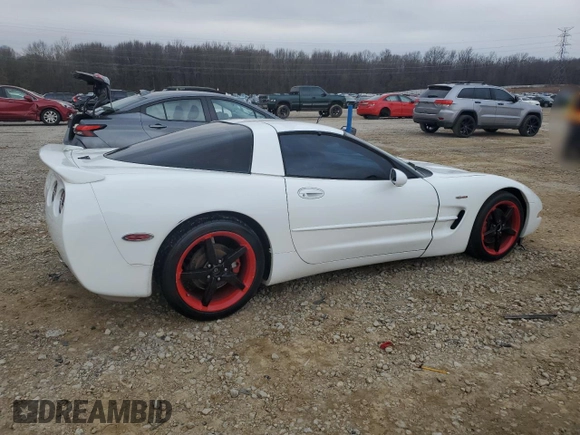 1998 Chevrolet Corvette with VIN 1G1YY22G0W5130768, listed as a Copart auction lot 44248105 with 296,037 mi miles and Clean Title. Bid and sale history available at carsss.com. Image 3.