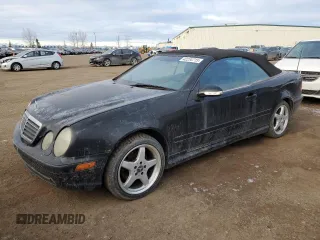 2002 Mercedes-Benz CLK with VIN WDBLK70GX2T102838, listed as a Copart auction lot 42234715 with Not Provided miles and Clean Title. Bid and sale history available at carsss.com. Image 1.