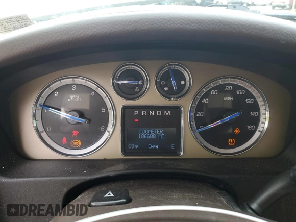 2011 Cadillac Escalade ESV Platinum Edition z VIN 1GYS4KEF5BR157831, wystawiony jako Copart lot #56680995 z przebiegiem 186 688 mil mil oraz Szkoda całkowita • Salvage title. Historia ofert i sprzedaży dostępna na DreamBid. Obrazek 9.