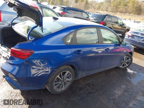 2023 Kia Forte LXS z VIN 3KPF24AD6PE504664, wystawiony jako IAAI lot #41478917 z przebiegiem 48 588 mil mil oraz . Historia ofert i sprzedaży dostępna na DreamBid. Obrazek 14.