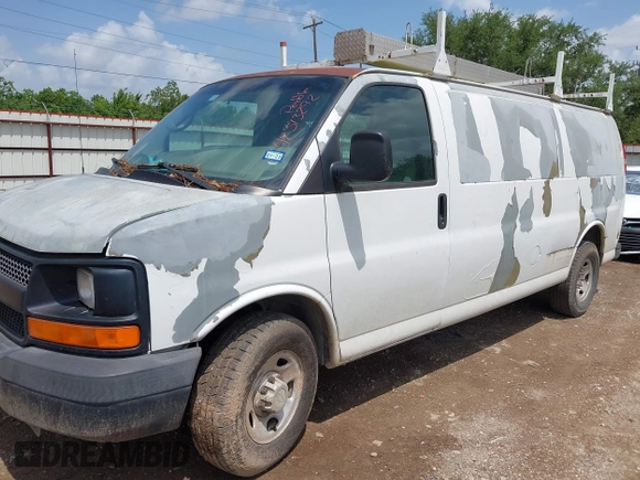 2007 Chevrolet Express Cargo z VIN 1GCGG29V271109990, wystawiony jako IAAI lot #42513292 z przebiegiem Nie podano mil oraz . Historia ofert i sprzedaży dostępna na DreamBid. Obrazek 2.