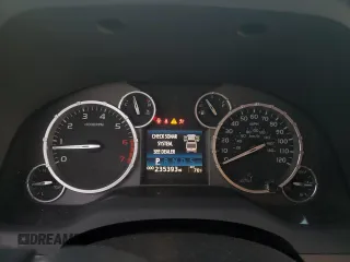 2017 Toyota Tundra 2WD SR5 with VIN 5TFRY5F14HX213047, listed as a Copart auction lot 41896345 with 235,393 mi miles and Salvage Title. Bid and sale history available at carsss.com. Image 9.
