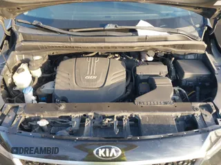 2016 Kia Sedona LX with VIN KNDMB5C11G6178083, listed as a IAAI auction lot 41405857 with 170,334 mi miles. Bid and sale history available at carsss.com. Image 10.