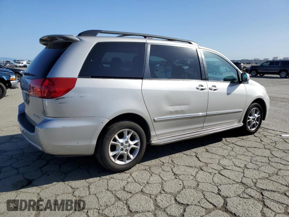 2006 Toyota Sienna XLE with VIN 5TDBA22C56S075100, listed as a Copart auction lot 51346925 with 247,141 mi miles and Salvage Title. Bid and sale history available at carsss.com. Image 3.