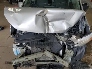 2015 Chevrolet City Express Cargo LT z VIN 3N63M0ZN4FK727172, wystawiony jako Copart lot #58541635 z przebiegiem Nie podano mil oraz Nie do naprawy • Non repairable. Historia ofert i sprzedaży dostępna na DreamBid. Obrazek 12.