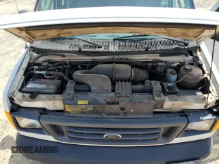 2004 Ford Econoline Passenger XL with VIN 1FBSS31L84HA53604, listed as a Copart auction lot 54428125 with 165,114 mi miles and Clean title. Bid and sale history available at DreamBid. Image 12.