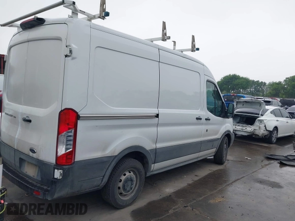 2019 Ford Transit with VIN 1FTYE1CM0KKB38525, listed as a IAAI auction lot 41940711 with 224,576 mi miles and . Bid and sale history available at DreamBid. Image 4.