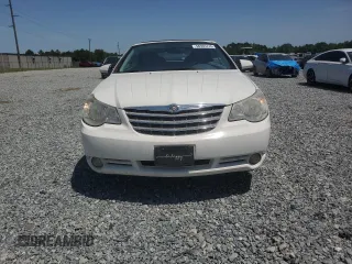 2008 Chrysler Sebring Touring z VIN 1C3LC55R48N181096, wystawiony jako Copart lot #56965745 z przebiegiem 125 873 mil mil oraz Szkoda całkowita • Salvage title. Historia ofert i sprzedaży dostępna na DreamBid. Obrazek 5.