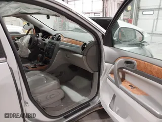 2012 Buick Enclave Leather with VIN 5GAKRCED3CJ308548, listed as a IAAI auction lot 41704981 with 176,035 mi miles. Bid and sale history available at carsss.com. Image 5.