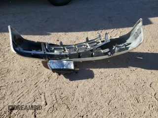 2001 Isuzu Rodeo S z VIN 4S2DM58W114306215, wystawiony jako Copart lot #85287914 z przebiegiem 157 844 mil mil oraz Szkoda całkowita • Salvage title. Historia ofert i sprzedaży dostępna na DreamBid. Obrazek 13.