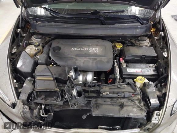 2016 Jeep Cherokee Sport with VIN 1C4PJMAB5GW246889, listed as a IAAI auction lot 40847921 with 164,210 mi miles. Bid and sale history available at carsss.com. Image 10.