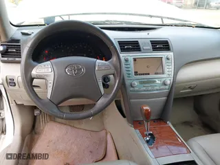 2008 Toyota Camry LE with VIN 4T1BK46K08U569496, listed as a IAAI auction lot 41532385 with 218,280 mi miles. Bid and sale history available at carsss.com. Image 16.