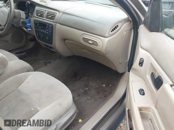 2005 Ford Taurus SE с VIN 1FAHP53285A177492, выставлен на аукционе IAAI как лот 42490543 с пробегом Не указан миль и . История ставок и продаж доступна на DreamBid. Изображение 5.