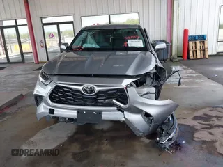 2021 Toyota Highlander L z VIN 5TDCZRBH9MS543232, wystawiony jako IAAI lot #41869895 z przebiegiem 41 031 mil mil oraz . Historia ofert i sprzedaży dostępna na DreamBid. Obrazek 12.