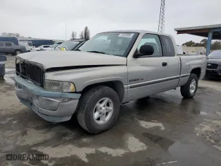1999 Dodge Ram 1500 with VIN 3B7HC13Y0XG175145, listed as a Copart auction lot 43553955 with 226,489 mi miles and Salvage Title. Bid and sale history available at carsss.com. Image 1.