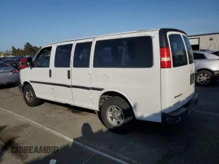 2005 Chevrolet Express Passenger z VIN 1GNFG15T051173153, wystawiony jako Copart lot #55385315 z przebiegiem 221 174 mil mil oraz Czysty tytuł • Clean title. Historia ofert i sprzedaży dostępna na DreamBid. Obrazek 2.