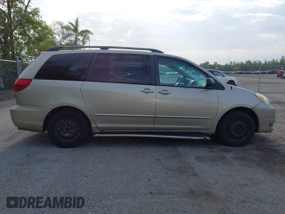 2005 Toyota Sienna CE with VIN 5TDZA23C65S226571, listed as a IAAI auction lot 41964558 with 111,827 mi miles. Bid and sale history available at carsss.com. Image 14.