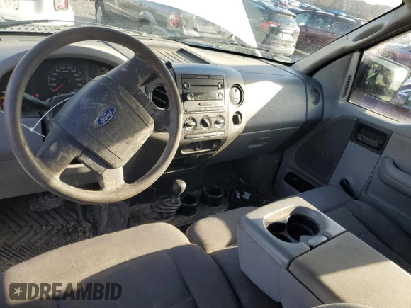 2004 Ford F-150 XL with VIN 1FTRF14W14NC15602, listed as a Copart auction lot 42381205 with 117,684 mi miles and Clean Title. Bid and sale history available at DreamBid. Image 8.