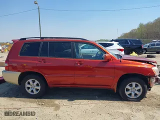 2003 Toyota Highlander with VIN JTEHF21A530120526, listed as a IAAI auction lot 41908513 with 273,718 mi miles. Bid and sale history available at carsss.com. Image 14.
