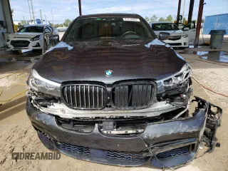 2016 BMW 7 Series 740i with VIN WBA7E2C53GG548284, listed as a Copart auction lot 67118363 with 92,153 mi miles. Bid and sale history available at carsss.com. Image 5.