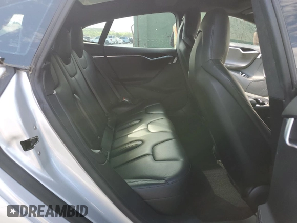 2014 Tesla Model S 60 z VIN 5YJSA1H16EFP62363, wystawiony jako Copart lot #58370095 z przebiegiem 157 726 mil mil oraz Czysty tytuł • Clean title. Historia ofert i sprzedaży dostępna na DreamBid. Obrazek 10.