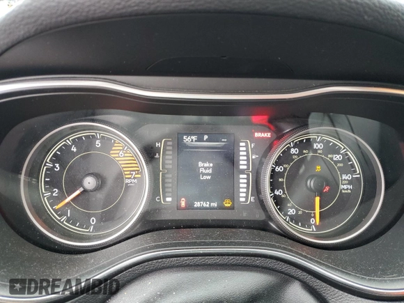 2019 Jeep Cherokee Latitude Plus z VIN 1C4PJMLNXKD192548, wystawiony jako Copart lot #55999925 z przebiegiem 28 762 mil mil oraz Szkoda całkowita • Salvage title. Historia ofert i sprzedaży dostępna na DreamBid. Obrazek 9.