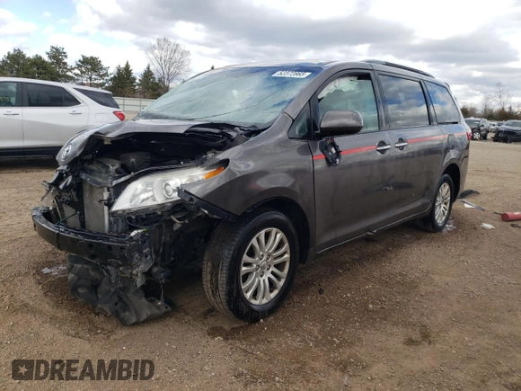 2017 Toyota Sienna XLE Auto Access Seat с VIN 5TDYZ3DC8HS832791, выставлен на аукционе Copart как лот 52372865 с пробегом 270 739 миль миль и Списание • Salvage title. История ставок и продаж доступна на DreamBid. Изображение 1.