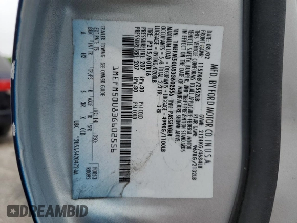2003 Mercury Sable GS z VIN 1MEFM50U83G602556, wystawiony jako Copart lot #61019515 z przebiegiem 94 998 mil mil oraz Czysty tytuł • Clean title. Historia ofert i sprzedaży dostępna na DreamBid. Obrazek 12.
