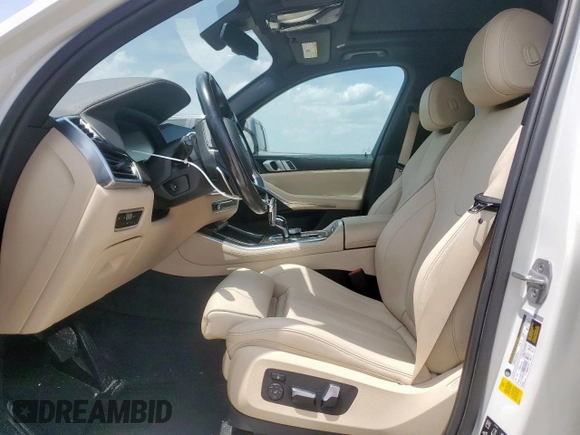 2019 BMW X5 xDrive40i with VIN 5UXCR6C55KLL06222, listed as a Copart auction lot 65166095 with 97,268 mi miles and Clean title. Bid and sale history available at DreamBid. Image 7.