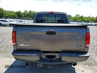 2004 Ford F-250 XL with VIN 1FTNW21L14EA16600, listed as a Copart auction lot 62814805 with 222,493 mi miles and Salvage title. Bid and sale history available at DreamBid. Image 6.