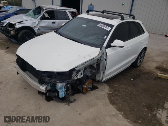 2018 Audi Q3 Premium with VIN WA1BCCFS7JR035197, listed as a Copart auction lot 40069483 with 41,513 mi miles. Bid and sale history available at carsss.com. Image 1.