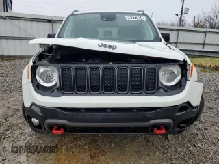 2022 Jeep Renegade Trailhawk with VIN ZACNJDC14NPN99899, listed as a Copart auction lot 86377004 with 51,000 mi miles and Clean Title. Bid and sale history available at DreamBid. Image 5.