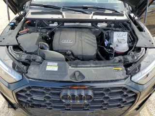 2022 Audi Q5 S line Prestige with VIN WA1FAAFY7N2111029, listed as a Copart auction lot 61124405 with 28,442 mi miles and Salvage title. Bid and sale history available at DreamBid. Image 12.