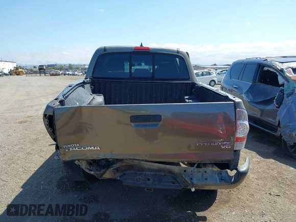 2015 Toyota Tacoma PreRunner with VIN 3TMJU4GN8FM185826, listed as a IAAI auction lot 42181952 with 229,936 mi miles and . Bid and sale history available at DreamBid. Image 16.