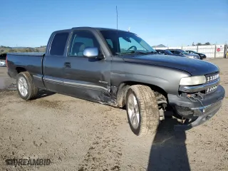 2001 Chevrolet Silverado 1500 LS with VIN 2GCEC19TX11265109, listed as a Copart auction lot 44585145 with 0 mi miles and Salvage Title. Bid and sale history available at carsss.com. Image 4.