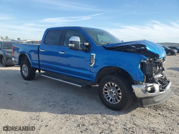2020 Ford Super Duty F-250 SRW XL with VIN 1FT7W2BNXLED52222, listed as a Copart auction lot 83113694 with 111,730 mi miles and Salvage Title. Bid and sale history available at carsss.com. Image 4.