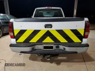 2006 Chevrolet Silverado 1500 Work Truck with VIN 1GCEC14Z56E228406, listed as a Copart auction lot 79239994 with 282,219 mi miles and Salvage Title. Bid and sale history available at DreamBid. Image 6.